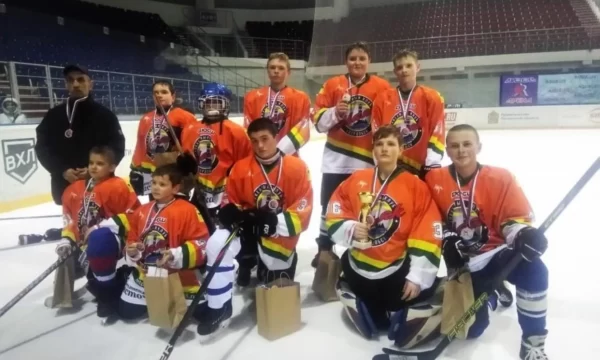 Сердобские хоккеисты дошли до финала областного турнира по хоккею «Кубок Надежды»